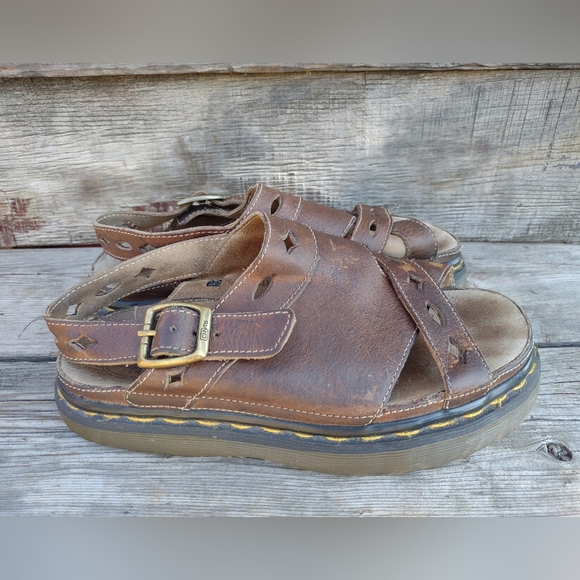 Vintage 90's Dr. Martens Chunky Platform Brown Sandals England Sz US 7 UK 6 RARE - Picture 1 of 14
